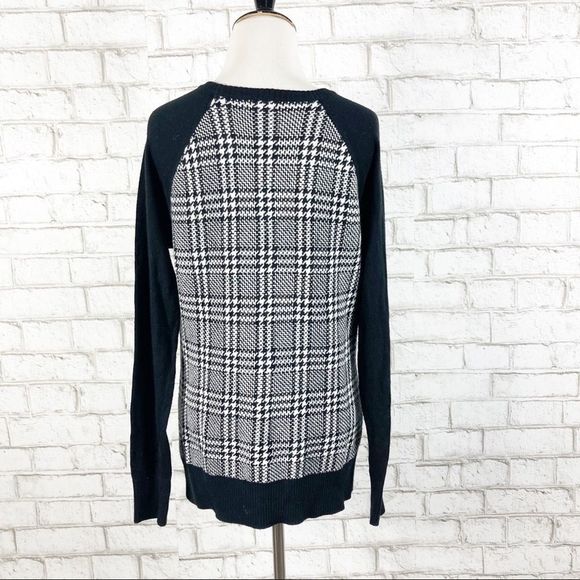Merona Women's Plaid Sweater Size L - Picture 3 of 7